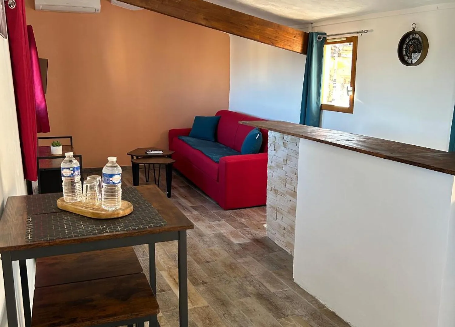 Nid Douillet Sous Les Toits location