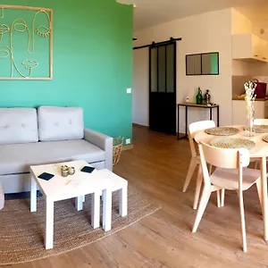  Appartement Au Balcon D'azur, Parking, Climatisation
