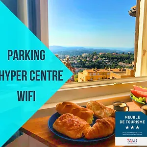 Apartment Parking Prive - Vue - Wifi - Centre Historique, Grasse